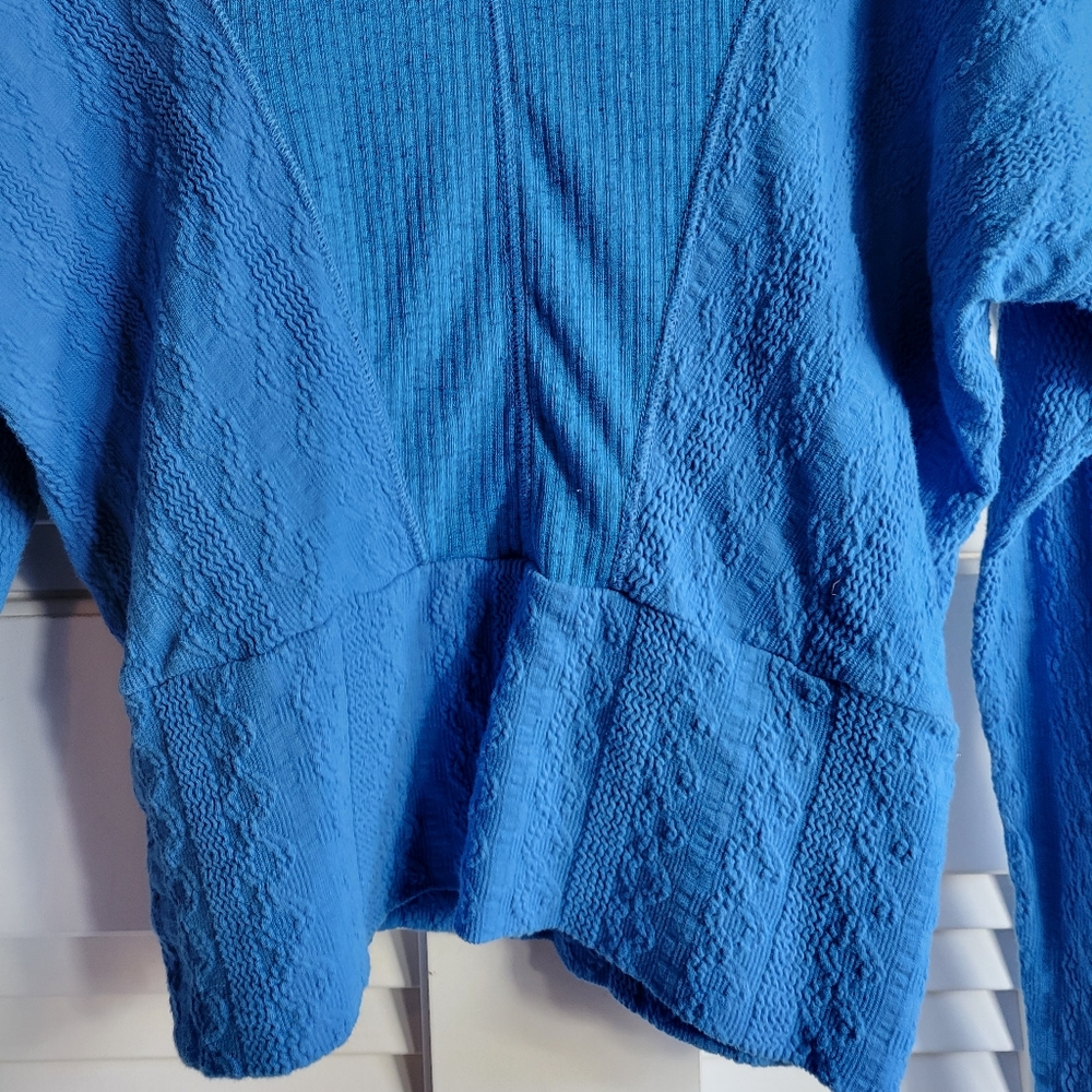 FREE PEOPLE MOVEMENT Cable Cinch Hoodie Royal Blue Medium - Picture 3 of 7